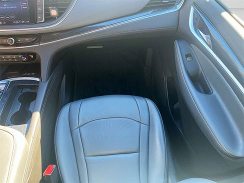 Used 2024 Buick Enclave Essence w/ Experience Buick Package image 23