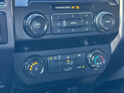 Used 2019 Ford F150 XLT w/ XTR Package image 26