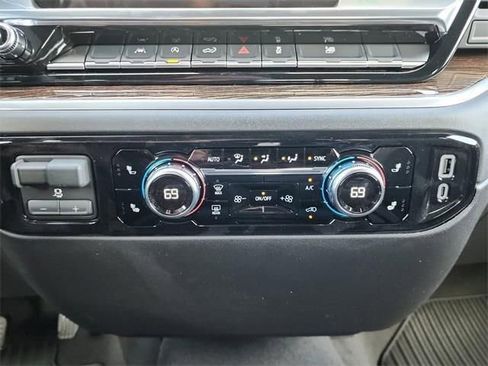 New 2026 GMC Sierra 1500 Elevation image 23