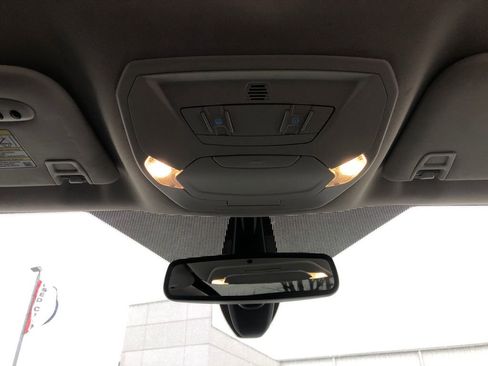 Used 2018 Ford Escape Titanium image 27