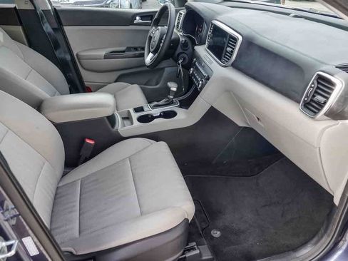 Certified 2020 Kia Sportage LX image 15