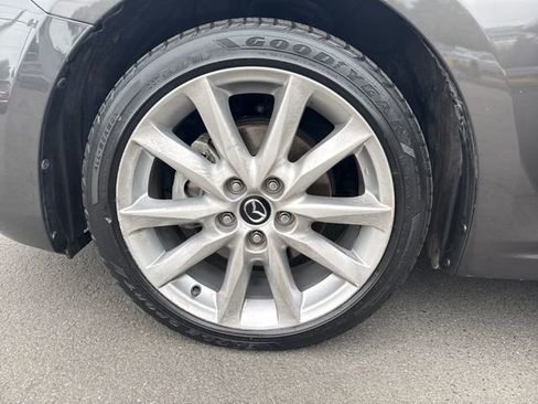 Used 2017 MAZDA MAZDA3 Touring FWD image 23