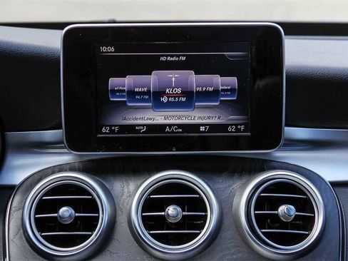 Used 2017 Mercedes-Benz C 300 Sedan image 15