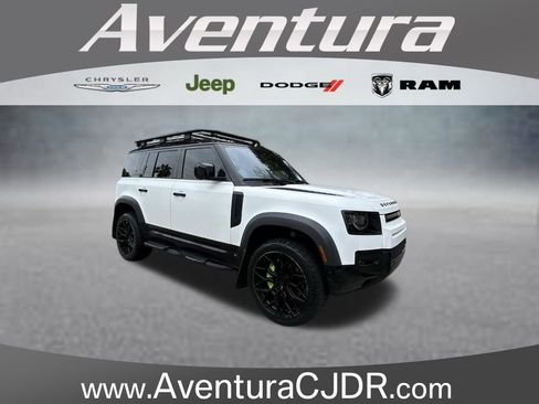 Used 2022 Land Rover Defender 110 S AWD/4WD image 1