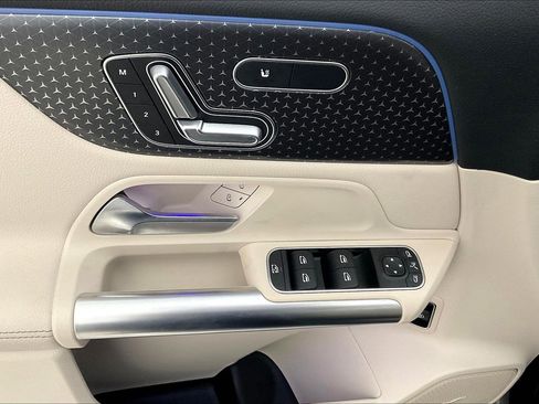 Certified 2026 Mercedes-Benz GLA 250 4MATIC image 39