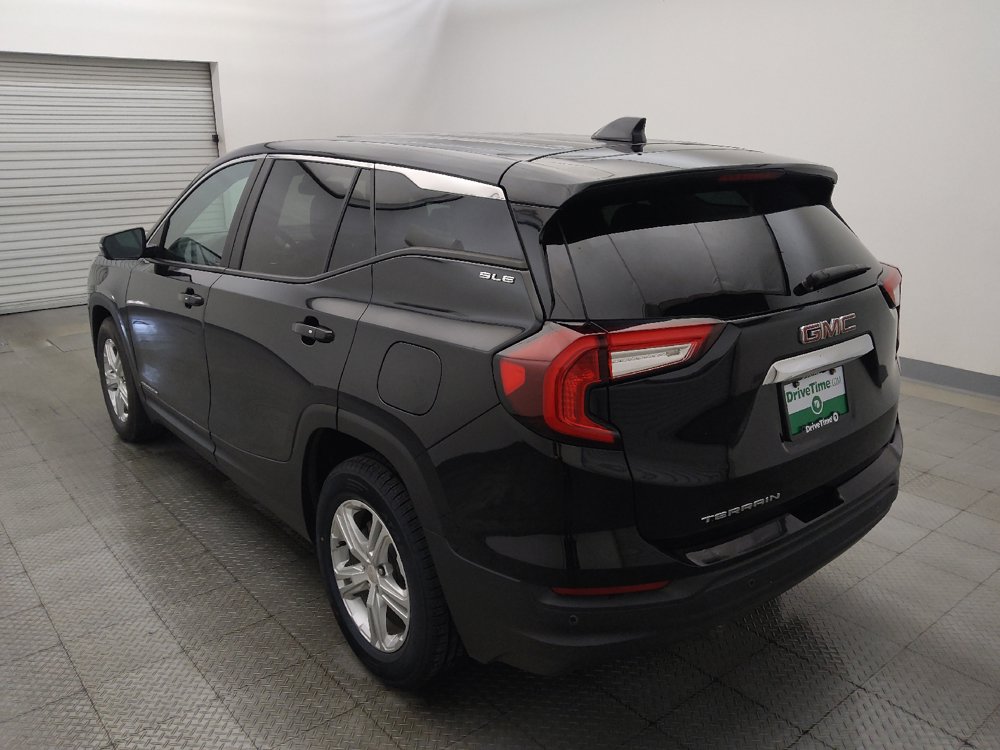 Used 2024 GMC Terrain SLE FWD image 5