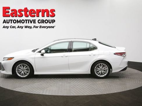 Used 2019 Toyota Camry XLE image 62
