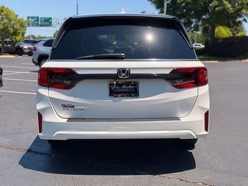 Used 2025 Honda Odyssey EX-L image 10
