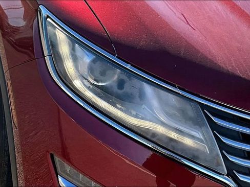 Used 2017 Lincoln MKC Select w/ Select Plus Package image 29