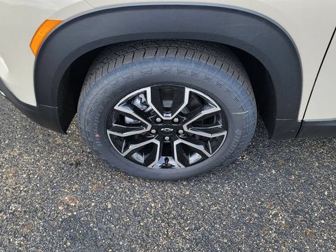 New 2026 Chevrolet TrailBlazer ACTIV w/ Convenience Package FWD image 6