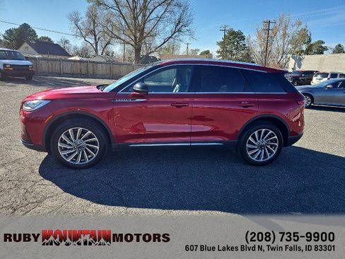 Used 2024 Lincoln Corsair Reserve w/ Equipment Group 201A image 4