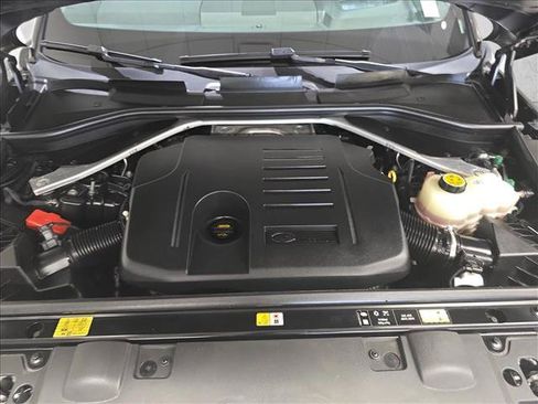 Used 2024 Land Rover Range Rover Sport Dynamic SE AWD/4WD image 30