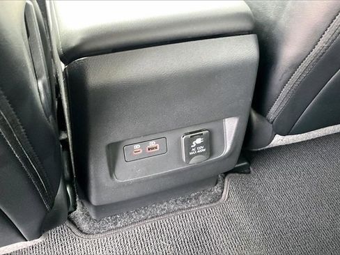 Certified 2024 Nissan Frontier SL w/ Technology Package image 32