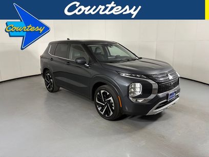Used 2024 Mitsubishi Outlander SE