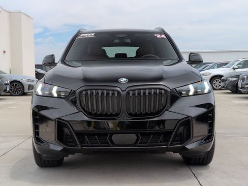 Used 2024 BMW X5 xDrive40i w/ Executive Package AWD/4WD image 2