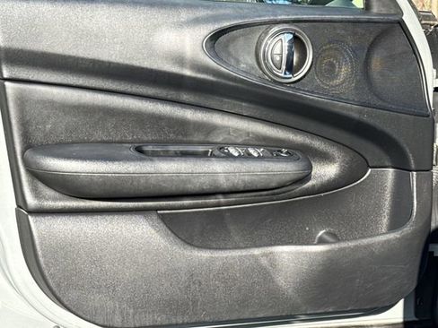 Used 2017 MINI Cooper Clubman ALL4 image 5