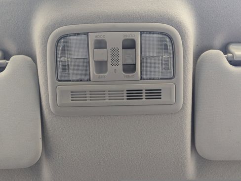 Used 2020 Honda Fit EX image 25