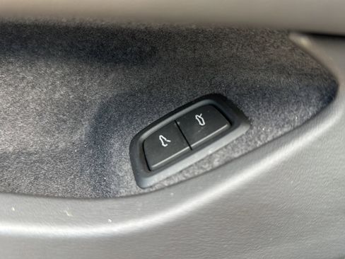 Used 2026 Chevrolet Corvette Stingray Coupe w/ 1LT image 32