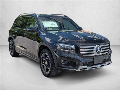 New 2026 Mercedes-Benz GLB 250 4MATIC image 7