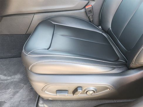 New 2025 Jeep Grand Cherokee Limited image 17