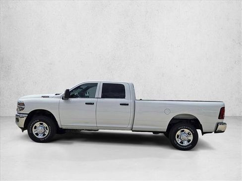 New 2026 RAM 2500 Tradesman w/ Chrome Appearance Group AWD/4WD image 9