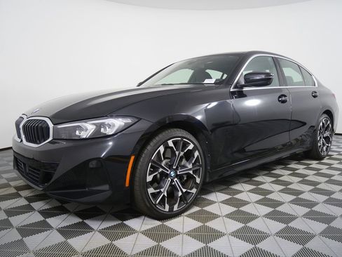 Used 2025 BMW 330i Sedan RWD image 7