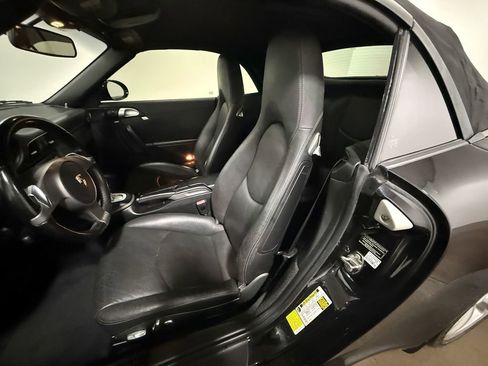 Used 2009 Porsche 911 Carrera RWD image 12