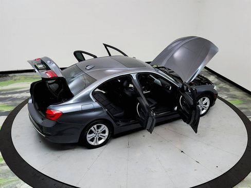Used 2016 BMW 328i xDrive Sedan AWD/4WD image 39