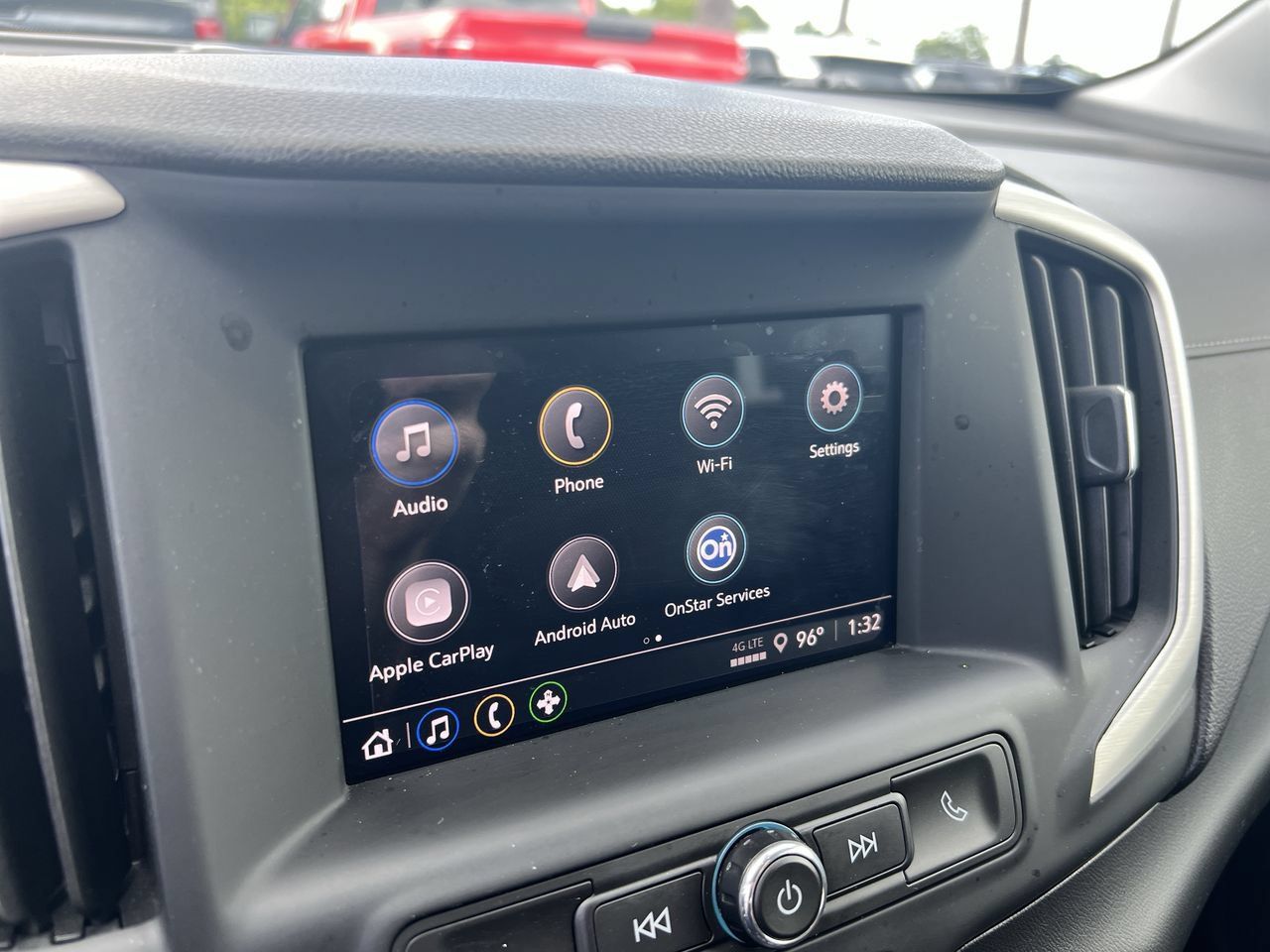Used 2024 GMC Terrain SLE w/ Driver Convenience Package AWD/4WD image 23