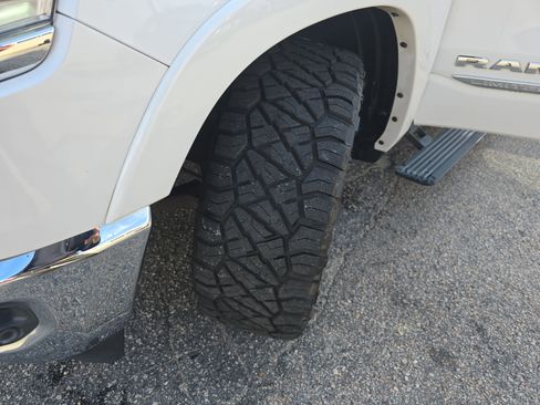 Used 2019 RAM 1500 Limited image 35