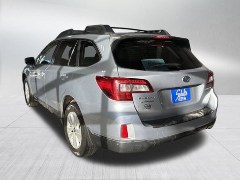 Used 2015 Subaru Outback 2.5i Premium image 5