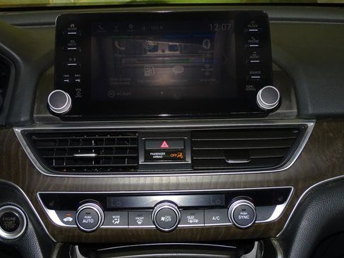 Used 2019 Honda Accord EX-L image 20