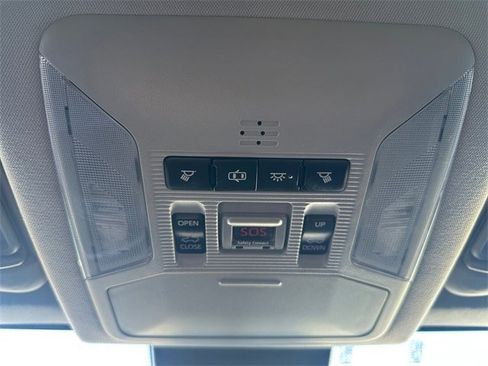 Used 2019 Toyota RAV4 XLE image 19