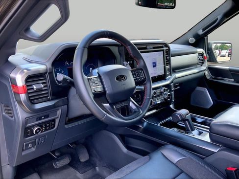 Used 2025 Ford F150 Raptor AWD/4WD image 18