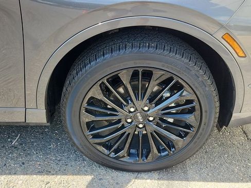 New 2024 Lincoln Corsair Reserve w/ Equipment Group 202A image 19