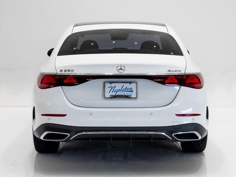Used 2024 Mercedes-Benz E 350 4MATIC Sedan image 37