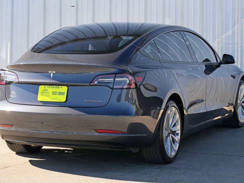 Used 2022 Tesla Model 3 image 51