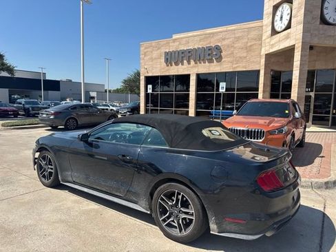 Used 2021 Ford Mustang Premium RWD image 3