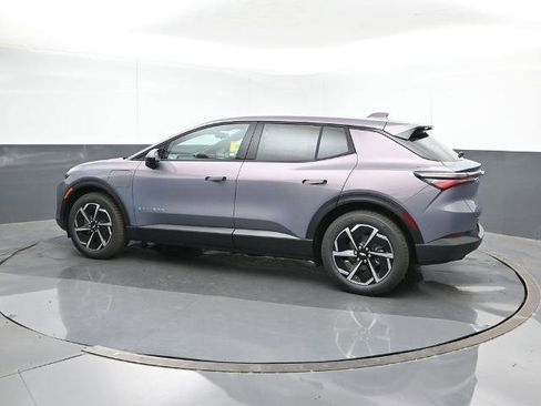 New 2026 Chevrolet Equinox EV LT image 3