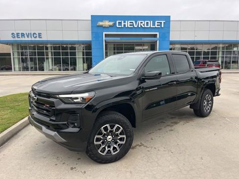 New 2026 Chevrolet Colorado Z71 w/ Z71 Convenience Package 2 AWD/4WD image 2