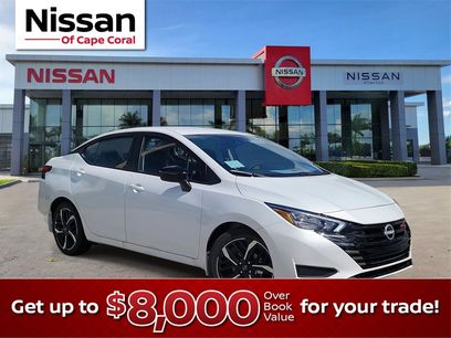 New 2025 Nissan Versa SR w/ Trunk Package