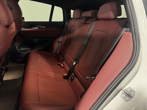 Used 2023 BMW X4 M40i w/ Premium Package image 17