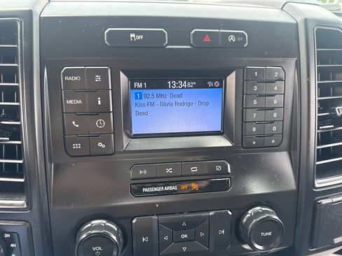 Used 2018 Ford F150 XL w/ Equipment Group 101A Mid AWD/4WD image 36
