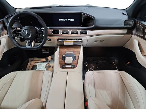 New 2026 Mercedes-Benz GLS 63 AMG 4MATIC image 9