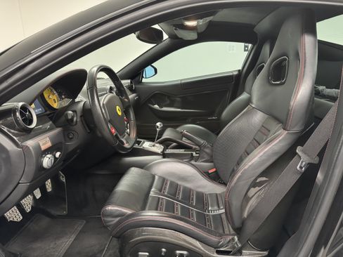 Used 2010 Ferrari 599 GTB Fiorano RWD image 10