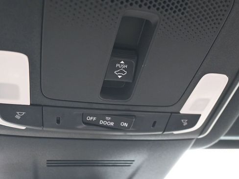 Used 2023 Honda CR-V Sport image 25