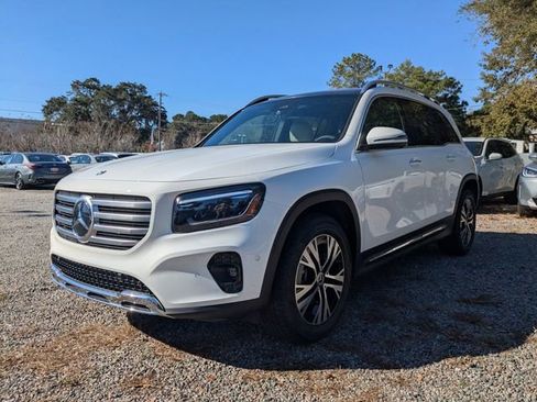New 2026 Mercedes-Benz GLB 250 image 9