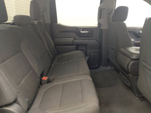 Used 2021 Chevrolet Silverado 1500 LT AWD/4WD image 19