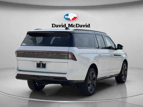 New 2026 Lincoln Navigator L Black Label AWD/4WD image 7