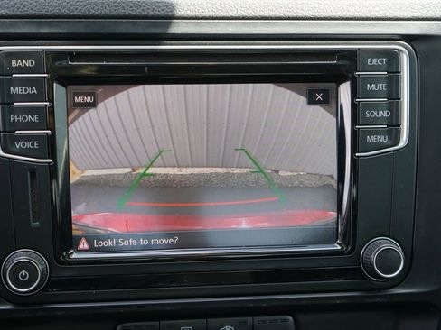 Used 2017 Volkswagen Jetta SE FWD image 30